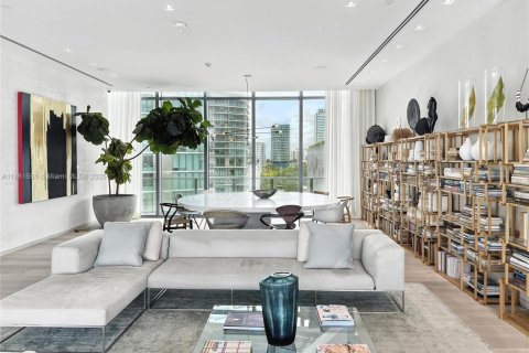 Condominio en venta en Miami, Florida, 3 dormitorios, 141.77 m2 № 1892252 - foto 26