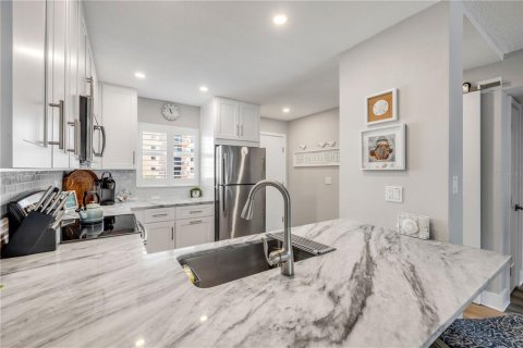 Condominio en venta en New Smyrna Beach, Florida, 2 dormitorios, 90.77 m2 № 1765266 - foto 12