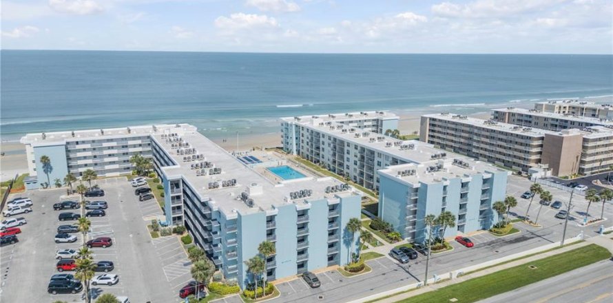 Condominio en New Smyrna Beach, Florida, 2 dormitorios  № 1765266