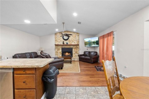 House in Spring Hill, Florida 3 bedrooms, 161.09 sq.m. № 1822955 - photo 21