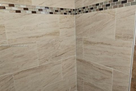 Villa ou maison à louer à Hollywood, Floride: 3 chambres, 103.31 m2 № 1931734 - photo 17