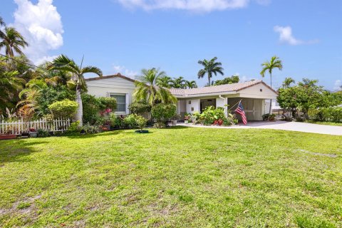 House in Fort Lauderdale, Florida 3 bedrooms, 120.4 sq.m. № 2087202 - photo 2