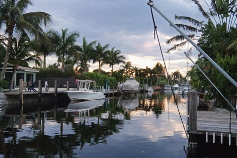 House in Fort Lauderdale, Florida 3 bedrooms, 120.4 sq.m. № 2087202 - photo 26