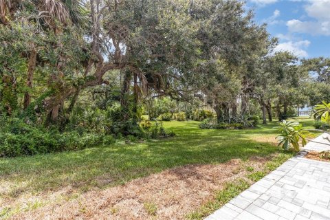 Condo in Melbourne Beach, Florida, 2 bedrooms  № 1877478 - photo 22