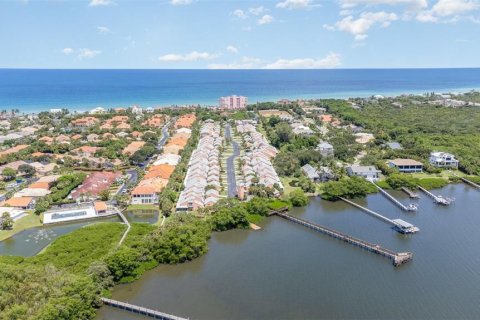Condo in Melbourne Beach, Florida, 2 bedrooms  № 1877478 - photo 3