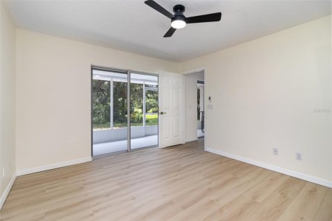 Condo in Melbourne Beach, Florida, 2 bedrooms  № 1877478 - photo 14