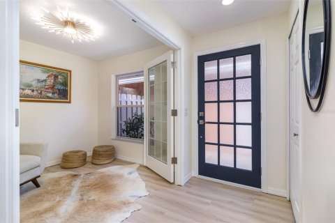 Condo in Melbourne Beach, Florida, 2 bedrooms  № 1877478 - photo 5