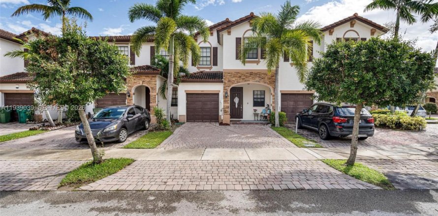 Touwnhouse à Homestead, Floride 3 chambres, 151.24 m2 № 1996769