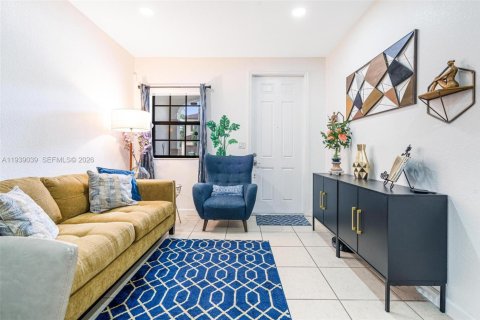 Touwnhouse à vendre à Homestead, Floride: 3 chambres, 151.24 m2 № 1996769 - photo 14