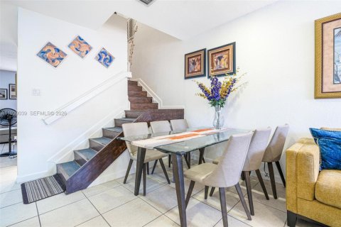 Touwnhouse à vendre à Homestead, Floride: 3 chambres, 151.24 m2 № 1996769 - photo 16