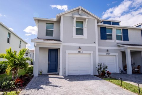 Touwnhouse à vendre à Stuart, Floride: 3 chambres, 151.62 m2 № 2260937 - photo 2
