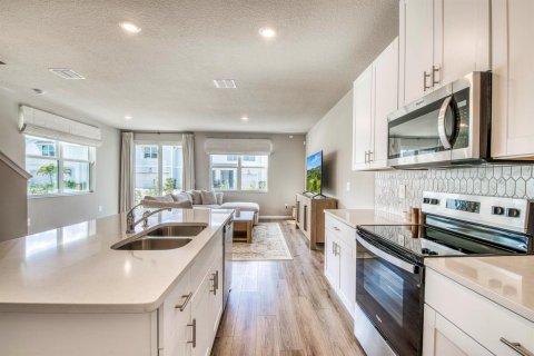 Touwnhouse à vendre à Stuart, Floride: 3 chambres, 151.62 m2 № 2260937 - photo 7