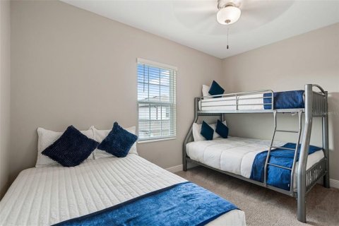 Villa ou maison à louer à Kissimmee, Floride: 4 chambres, 193.24 m2 № 2279723 - photo 19