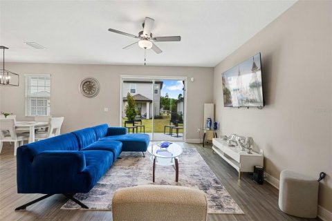 Villa ou maison à louer à Kissimmee, Floride: 4 chambres, 193.24 m2 № 2279723 - photo 2