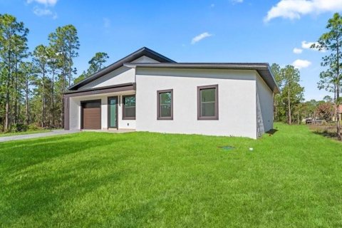 House in Lehigh Acres, Florida 3 bedrooms, 138.8 sq.m. № 2224981 - photo 4