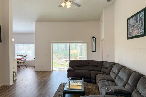 House in Indian lake estates, Florida 43 bedrooms, 202.34 sq.m. № 1658297 - photo 5