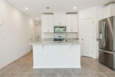 Adosado en alquiler en Clermont, Florida, 3 dormitorios, 137.96 m2 № 1822814 - foto 7