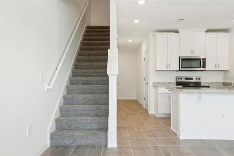 Adosado en alquiler en Clermont, Florida, 3 dormitorios, 137.96 m2 № 1822814 - foto 10