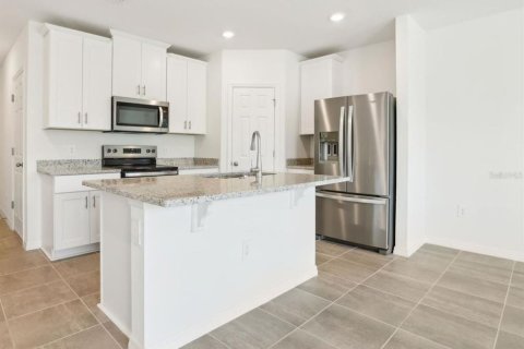 Adosado en alquiler en Clermont, Florida, 3 dormitorios, 137.96 m2 № 1822814 - foto 8