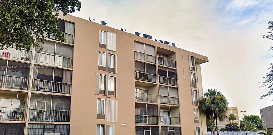 Condo à Miami, Floride, 1 chambre  № 1857139