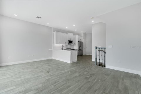 Copropriété à vendre à Punta Gorda, Floride: 4 chambres, 173.45 m2 № 1614912 - photo 12