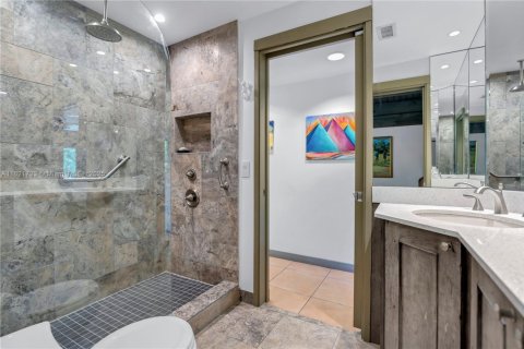 Casa en venta en Davie, Florida, 5 dormitorios, 368.91 m2 № 1794111 - foto 30