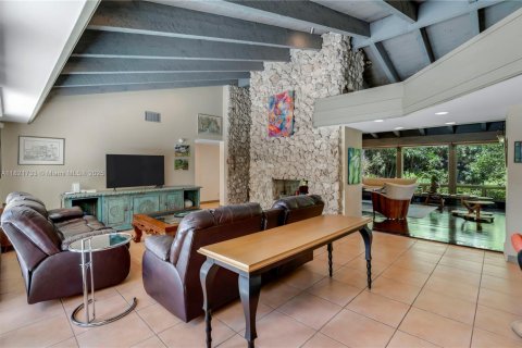 Casa en venta en Davie, Florida, 5 dormitorios, 368.91 m2 № 1794111 - foto 20