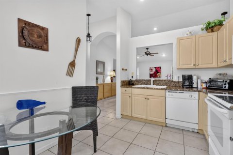 Casa en venta en Boynton Beach, Florida, 3 dormitorios, 140.19 m2 № 2366057 - foto 13