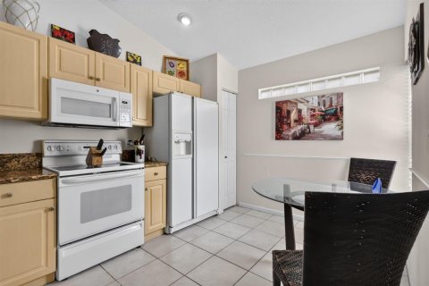 Casa en venta en Boynton Beach, Florida, 3 dormitorios, 140.19 m2 № 2366057 - foto 14