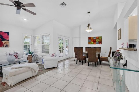 Casa en venta en Boynton Beach, Florida, 3 dormitorios, 140.19 m2 № 2366057 - foto 6