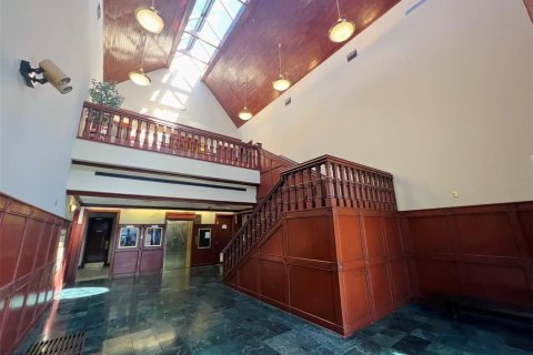 Immobilier commercial à louer à Lake Mary, Floride: 67.17 m2 № 1724545 - photo 8