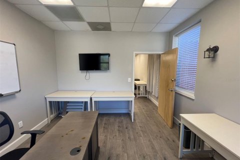 Immobilier commercial à louer à Lake Mary, Floride: 67.17 m2 № 1724545 - photo 5