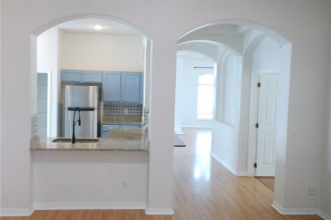 Villa ou maison à vendre à Oviedo, Floride: 4 chambres, 183.67 m2 № 2351869 - photo 2