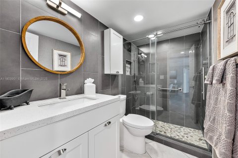 Condo in Jupiter, Florida, 2 bedrooms  № 1955311 - photo 15