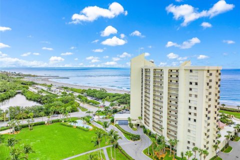 Condo in Jupiter, Florida, 2 bedrooms  № 1955311 - photo 2