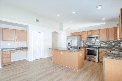 House in Ruskin, Florida 4 bedrooms, 183.11 sq.m. № 1840237 - photo 7