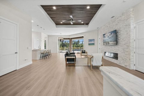 Casa en venta en Port Charlotte, Florida, 3 dormitorios, 228.91 m2 № 1906016 - foto 9