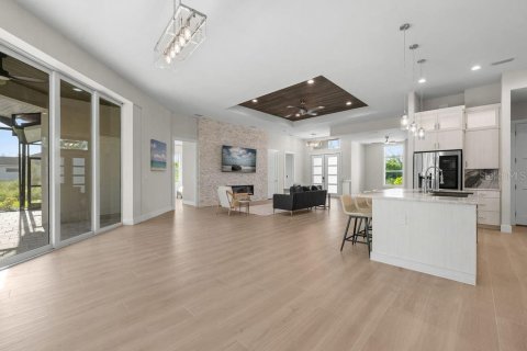 Casa en venta en Port Charlotte, Florida, 3 dormitorios, 228.91 m2 № 1906016 - foto 22