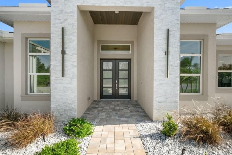Casa en venta en Port Charlotte, Florida, 3 dormitorios, 228.91 m2 № 1906016 - foto 6