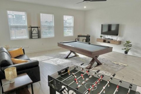 Casa en venta en Davenport, Florida, 6 dormitorios № 2029607 - foto 4