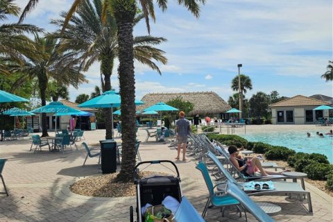 Casa en venta en Davenport, Florida, 6 dormitorios № 2029607 - foto 29