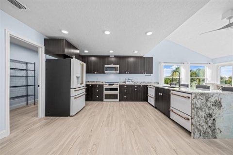Casa en venta en Melbourne Beach, Florida, 3 dormitorios, 190.26 m2 № 2156096 - foto 16