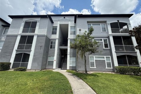 Condo in Riverview, Florida, 2 bedrooms  № 1879270 - photo 2