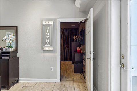 Condo in Riverview, Florida, 2 bedrooms  № 1879270 - photo 25