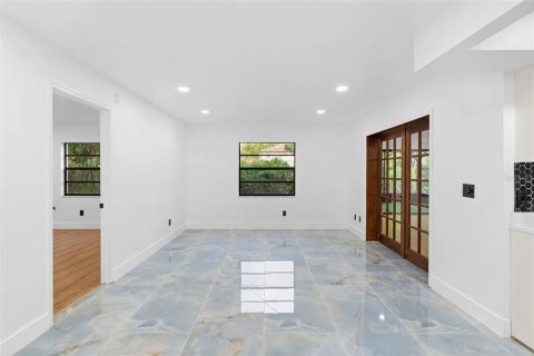 House in Windermere, Florida 3 bedrooms, 211.07 sq.m. № 1765476 - photo 26