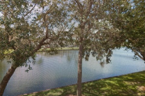 Copropriété à louer à Lake Suzy, Floride: 2 chambres, 106.84 m2 № 2433485 - photo 17