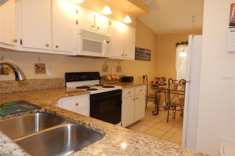 Copropriété à louer à Lake Suzy, Floride: 2 chambres, 106.84 m2 № 2433485 - photo 28