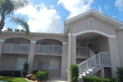 Condo à Lake Suzy, Floride, 2 chambres № 2433485