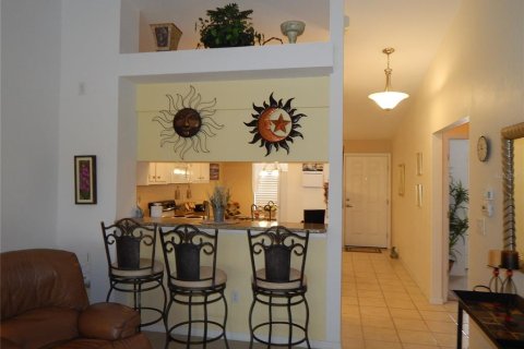 Copropriété à louer à Lake Suzy, Floride: 2 chambres, 106.84 m2 № 2433485 - photo 2