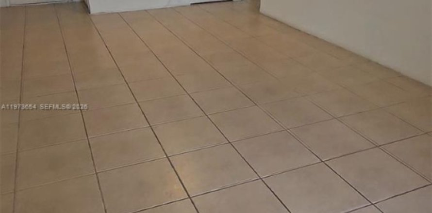 Condominio en Miami, Florida, 2 dormitorios  № 2051767